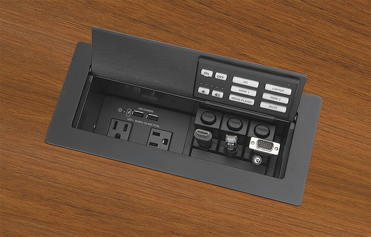 Новая сетевая кнопочная панель предлагает удобство использования Cable Cubby для управления комнатой